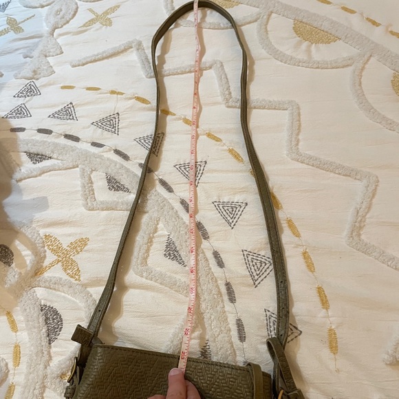 Margot olive green crossbody - Picture 10 of 10